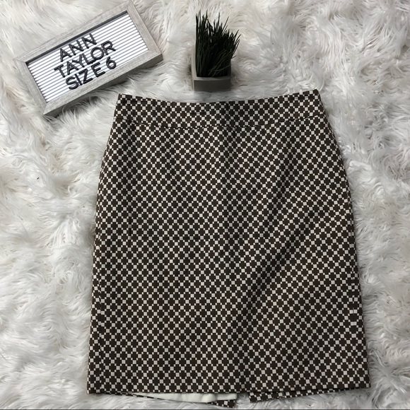 LOFT Dresses & Skirts - 2/$20 Ann Taylor | LOFT | Patterned Skirt